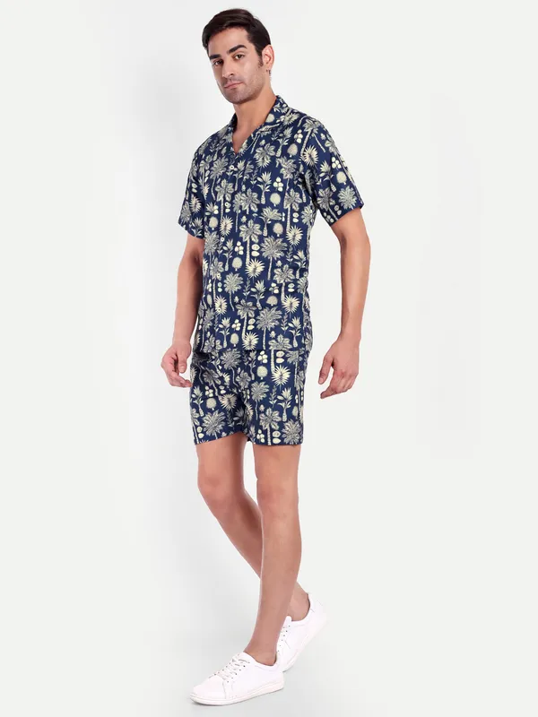Print_Co-Ord_Set_for_Men_–_Summer_Casual_Shirt_&_Shorts_Combo