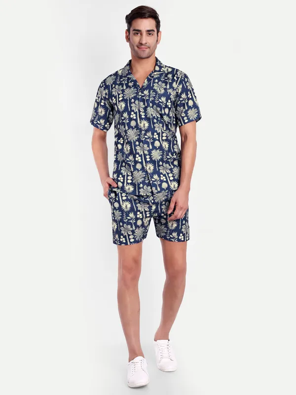 Print_Co-Ord_Set_for_Men_–_Summer_Casual_Shirt_&_Shorts_Combo