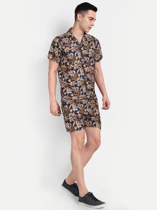 Print_Co-Ord_Set_for_Men_–_Summer_Casual_Shirt_&_Shorts_Combo