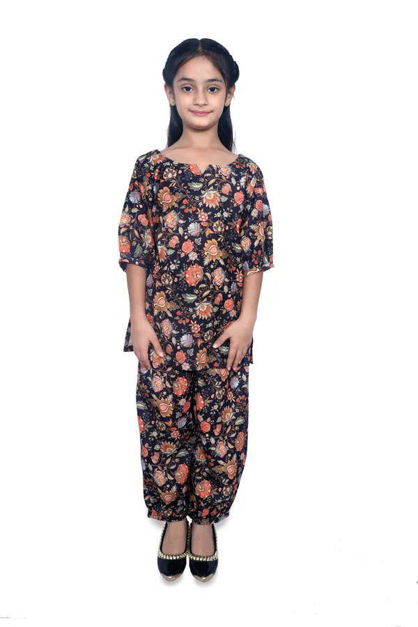 Printed_Girls_Co-Ord_Set_in_Soft_Cotton
