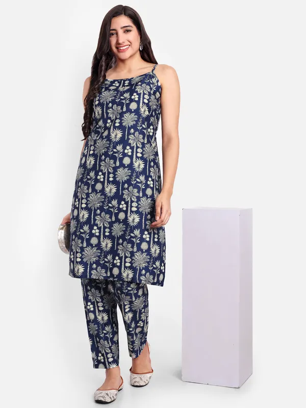 Navy_Blue_Cotton_Premium_&_Elegant_Kurti_&_Pant_For_Women
