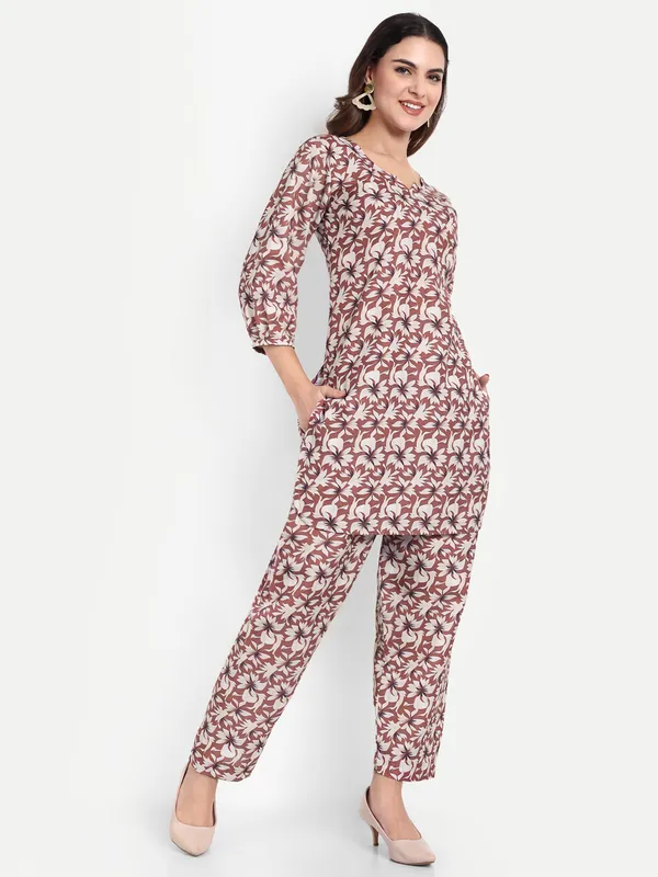 White_And_Brown_Cotton_Premium_&_Elegant_Co-Ord_Set_For_Women