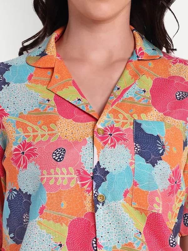 Multicolor_Cotton_Premium_&_Elegant_Top_&_Shorts_For_Women