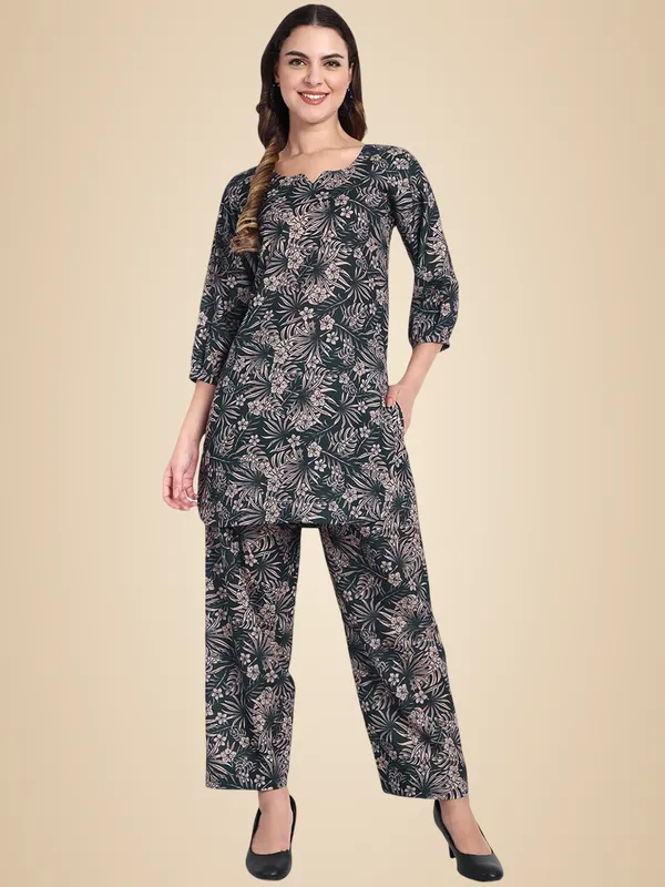 Black_And_Beige_Cotton_Premium_&_Elegant_Co-Ord_Set_For_Women