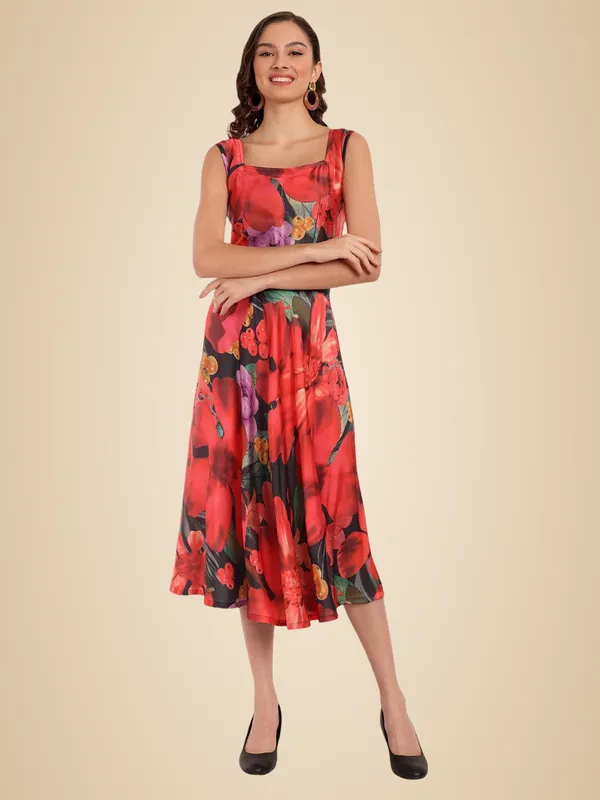 Red_Cotton_Premium_&_Elegant_Dress_For_Women