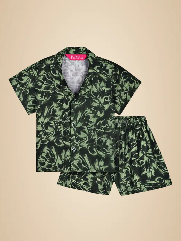 Black_And_Green_Cotton_Premium_&_Elegant_Shirt_With_Short_For_Boys