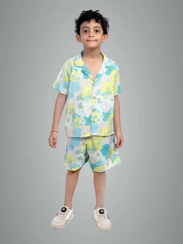 White_And_Green_Cotton_Premium_&_Elegant_Shirt_With_Short_For_Boys