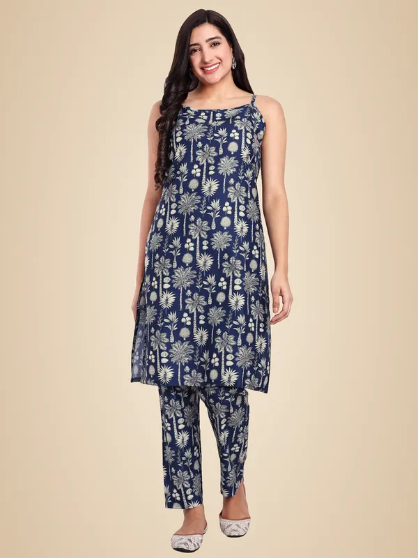 Navy_Blue_Cotton_Premium_&_Elegant_Kurti_&_Pant_For_Women