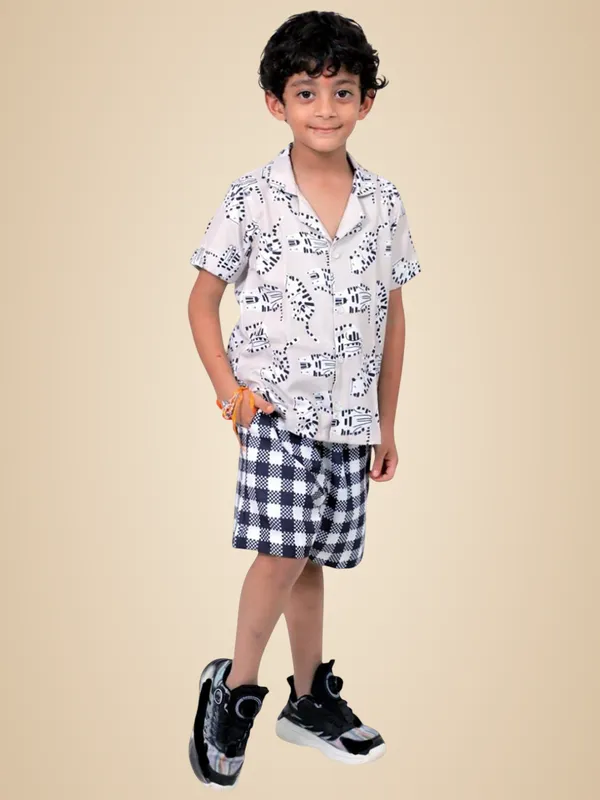 White_And_Black_Cotton_Premium_&_Elegant_Shirt_With_Short_For_Boys