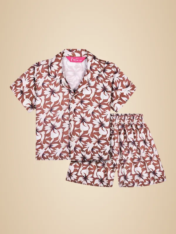 White_And_Brown_Cotton_Premium_&_Elegant_Shirt_With_Short_For_Boys