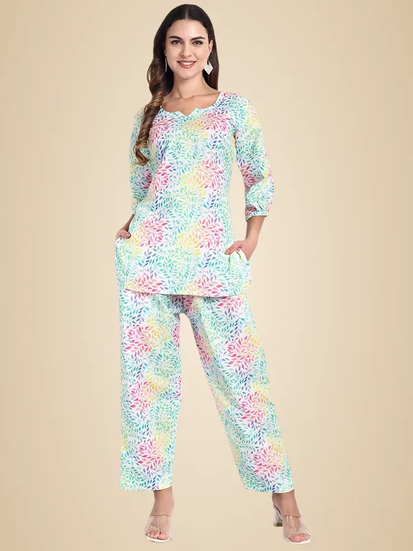Pink_Cotton_Premium_&_Elegant_Co-Ord_Set_For_Women