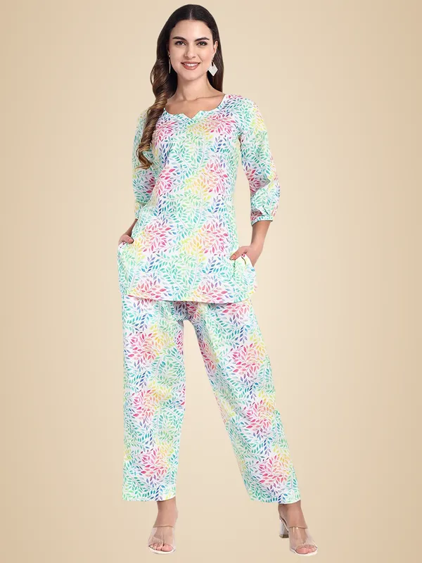 Pink_Cotton_Premium_&_Elegant_Co-Ord_Set_For_Women