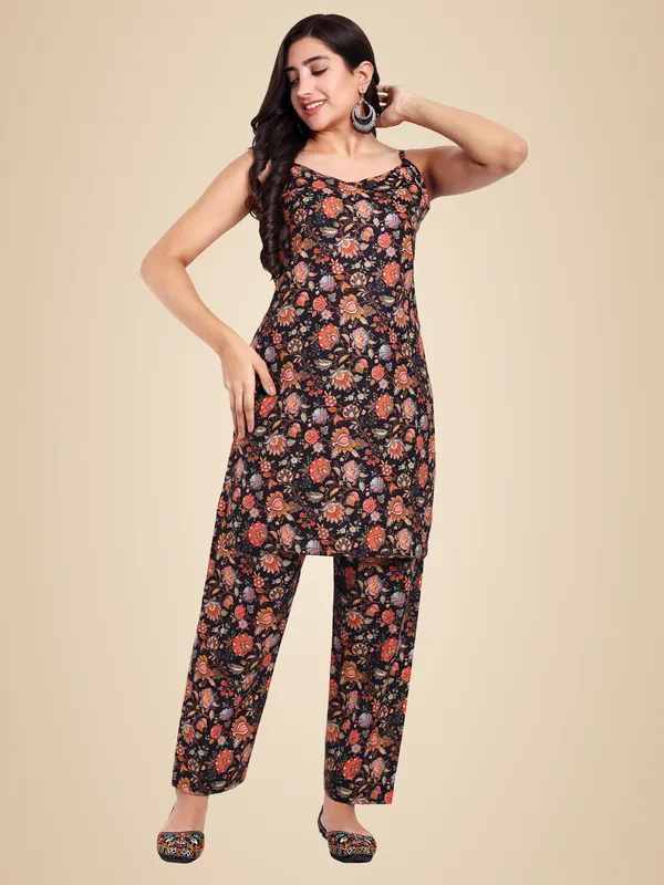 Black_Cotton_Premium_&_Elegant_Co-Ord_Set_For_Women