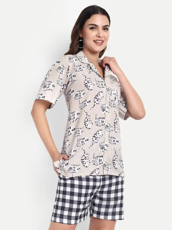 Beige_And_Black_Cotton_Premium_&_Elegant_Top_&_Shorts_For_Women