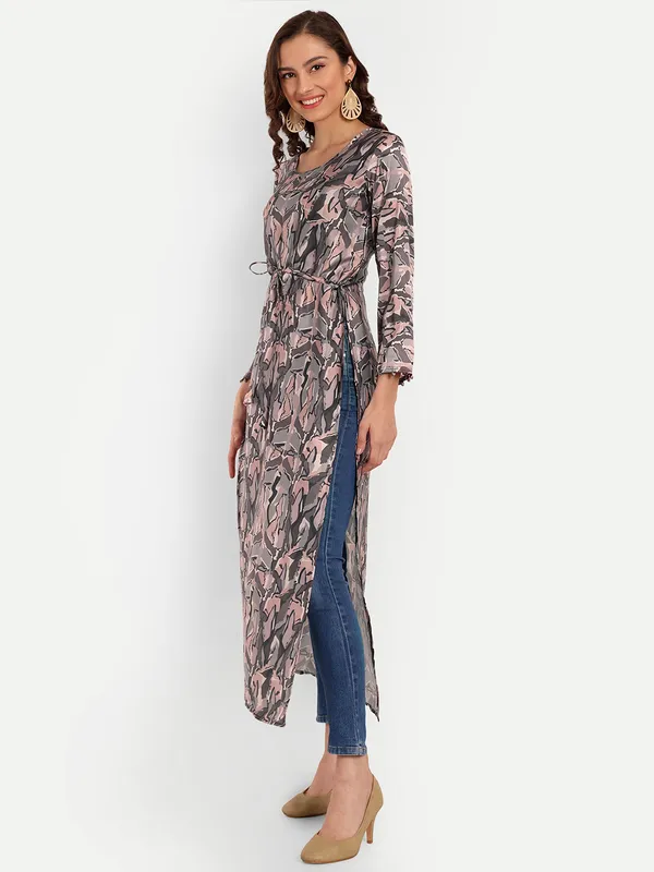 Grey_Cotton_Premium_&_Elegant_Kurti_&_Pant_For_Women