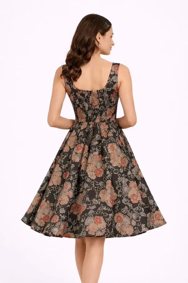 womens_knee_lenght_printed_dress