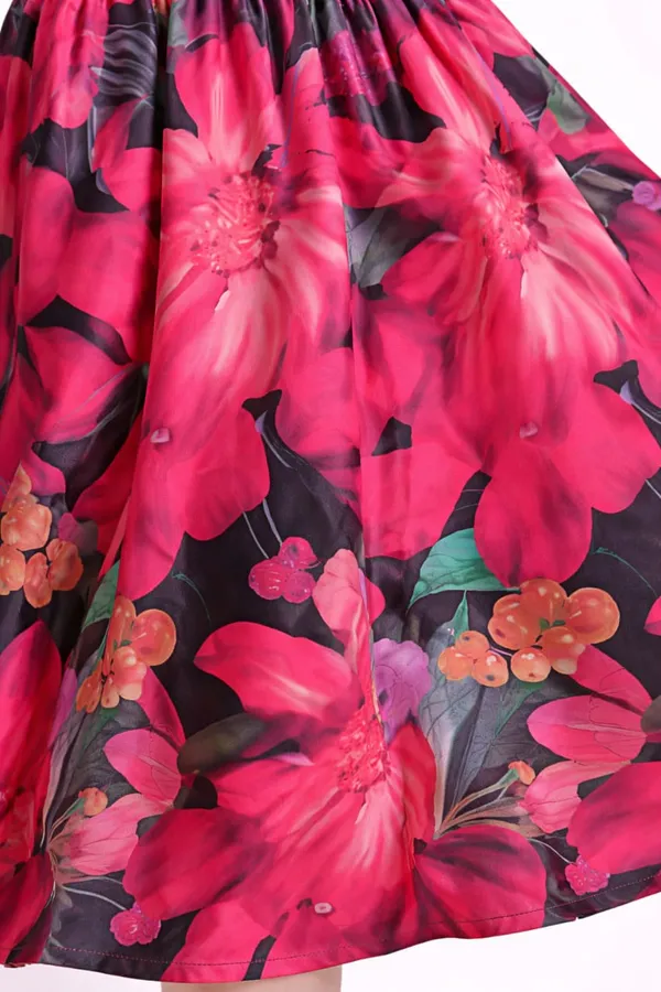 womens_knee_length_printed_dress
