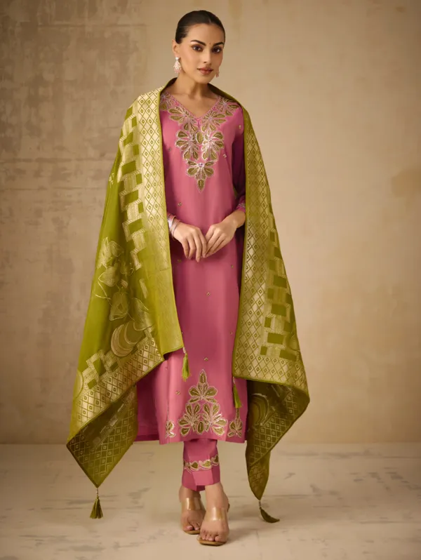 Dusky_Rose_Viscose_Shimmer_Kurta_Set_For_Women
