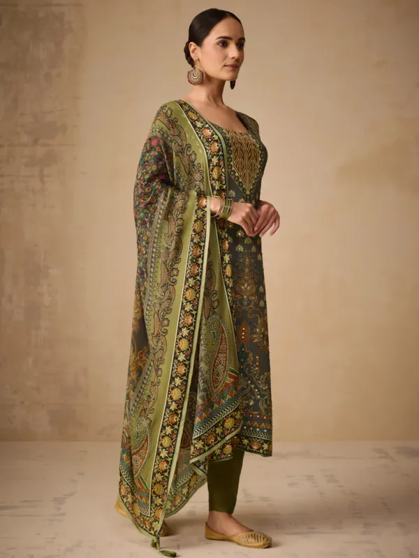 Drak_Green_Digitally_Printed_Pure_Natural_Crepe_Kurta_Set_For_Women