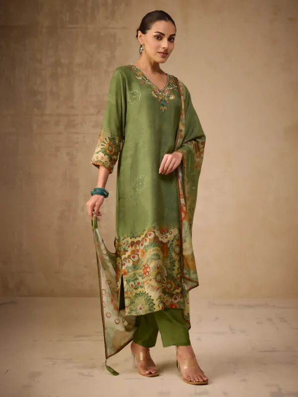 Finch_Green_Digitally_Printed_Viscose_Muslin_Silk_Kurta_Set_For_Women