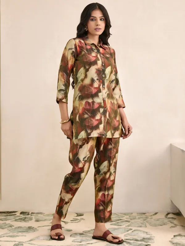 Digitally_Printed_Digitally_Printed_Shimmer_Silk_Co-Ord_Set_For_Women