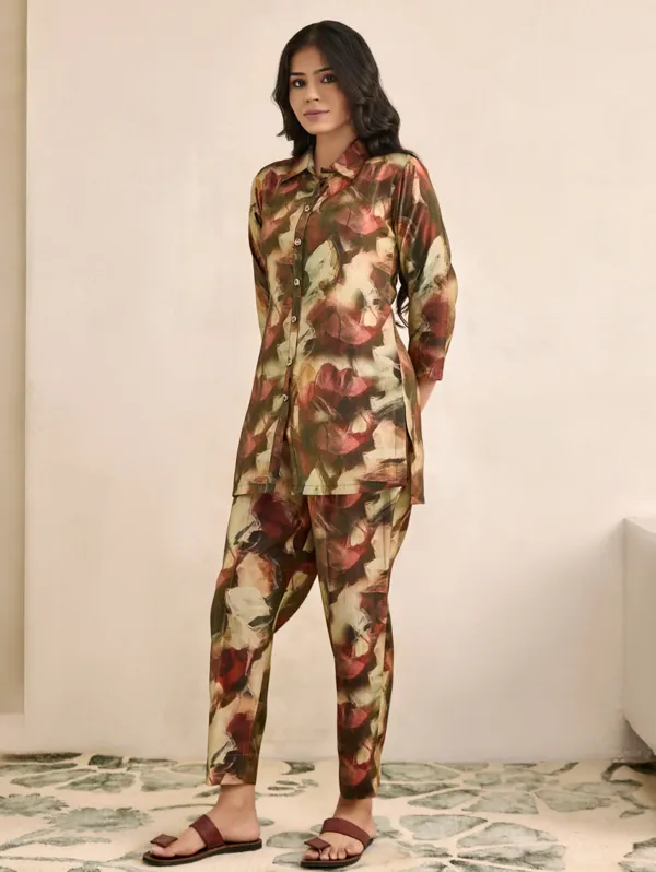 Digitally_Printed_Digitally_Printed_Shimmer_Silk_Co-Ord_Set_For_Women