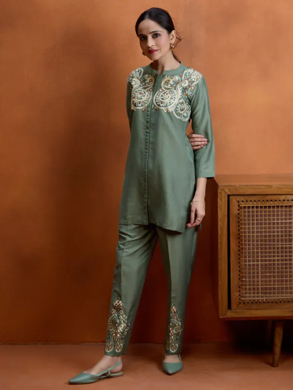 Scirocco_Green_Viscose_Silk_Co-Ord_Set_For_Women