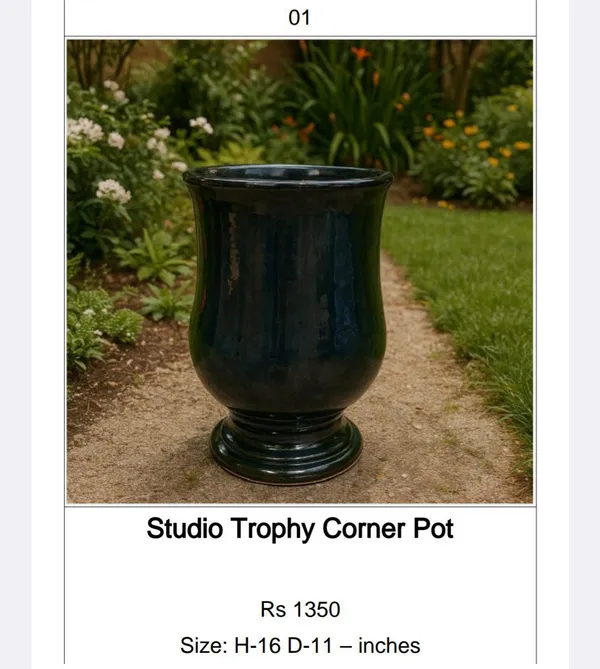 Ceramic_Classic_Trophy_Urn_Glossy_Black_Planter