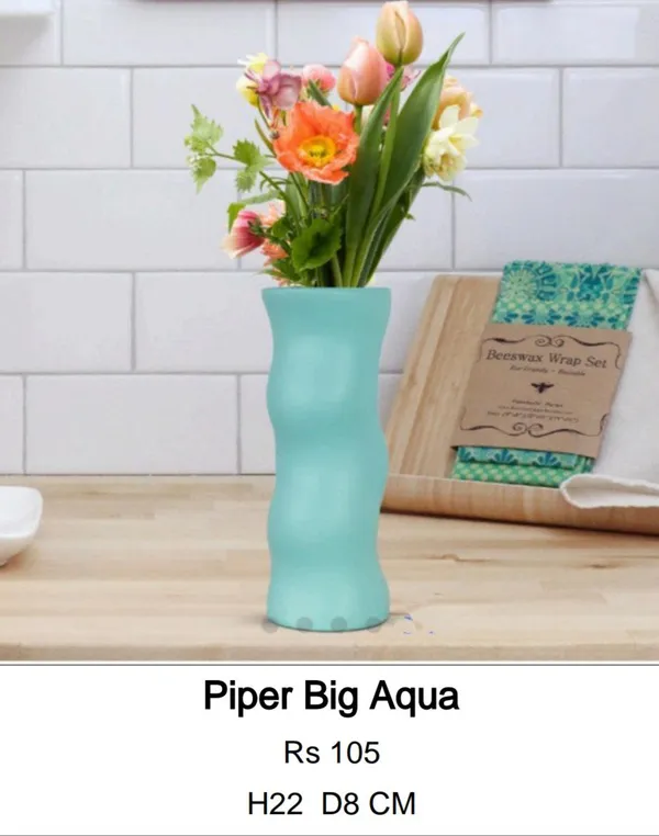 Aqua_Ceramic_Modern_Wavy_Textured_Vase