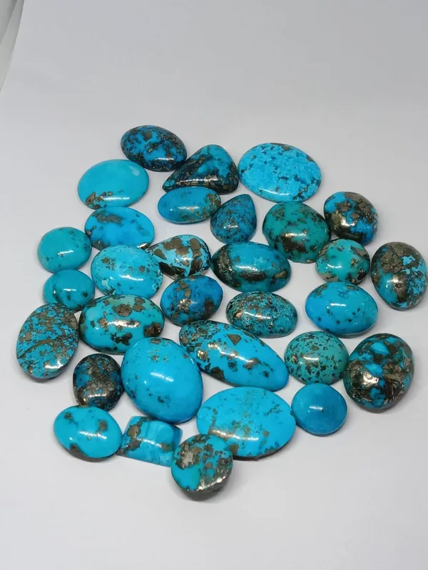 Transparent_Premium_Quality_Irani_Phiroza_Gemstone