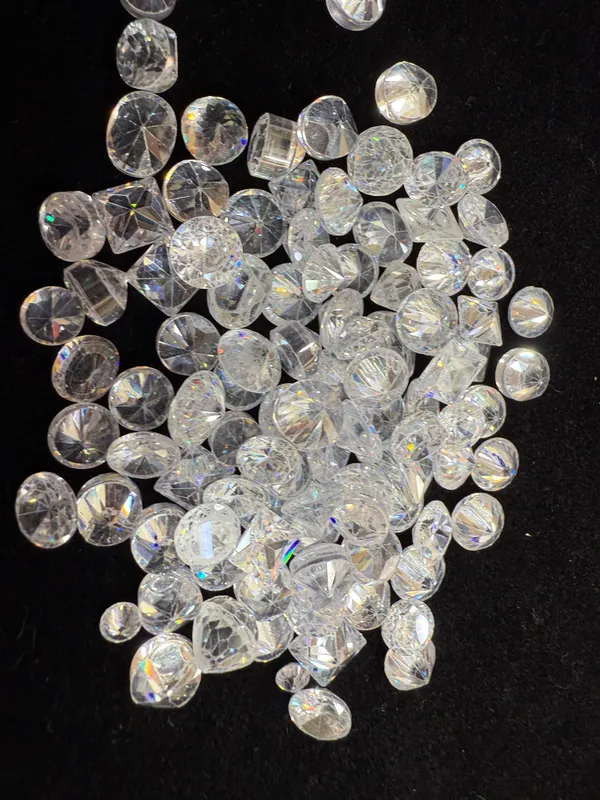 Transparent_Premium_Quality_Jarkan_Gemstone