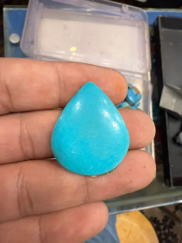 Blue_Premium_Quality_Natural_Phiroza_Gemstone