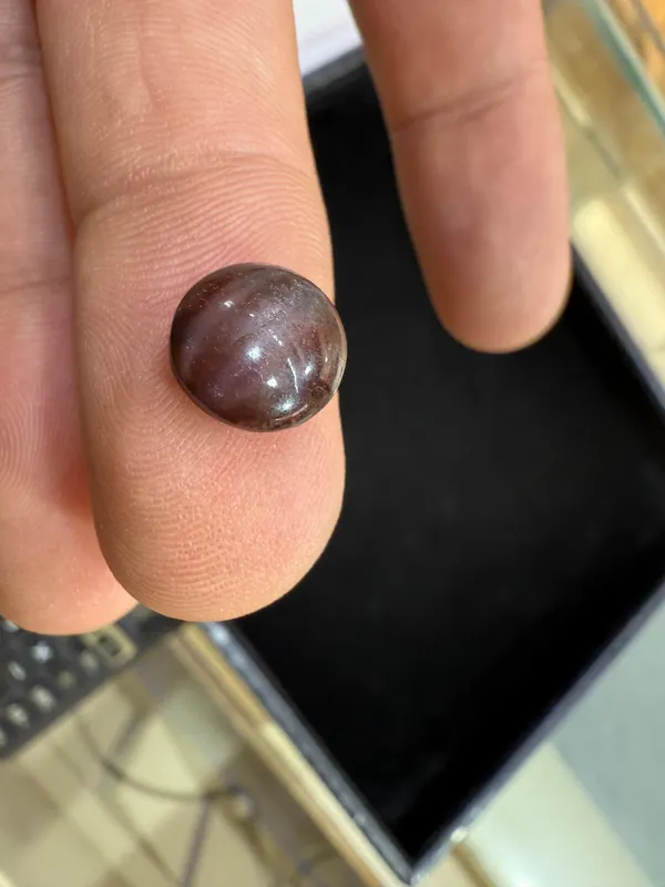 Brown_Premium_Quality_Rare_Cat_Eye_Gemstone