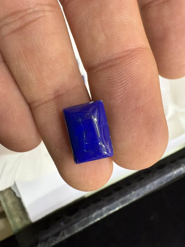 Transparent_Natural_Lapis_Lazuli_Gemstone