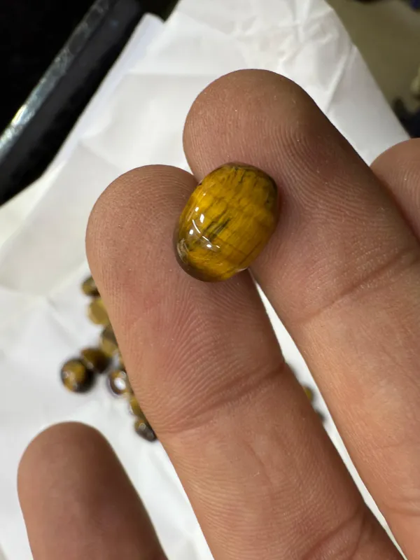 Natural_Premuim_Quality_Tiger_Eye_Gemstones