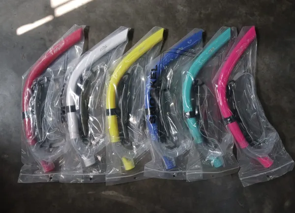 Yellow_Nylon_Snorkel_For_Men_And_Women