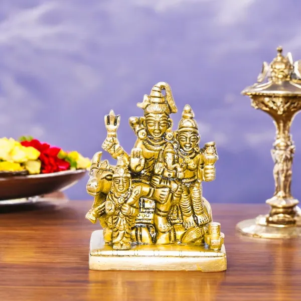 Antique_Brass_Shiv_Parivar_Murti_For_Home_Pooja,_Shiva_Parvati_Statue_With_Family,_Idol_For_House_Warming_Gift_And_Decor