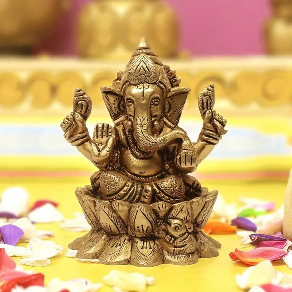 Antique_Brass_Ganesh_Idol_For_Home_Pooja,Ganesh_Murti_For_Gift_Vinayaka_Idol_Vinayagar_Statue_For_Home_Decor,_Office_Desk,_Showpiece,_House_Warming