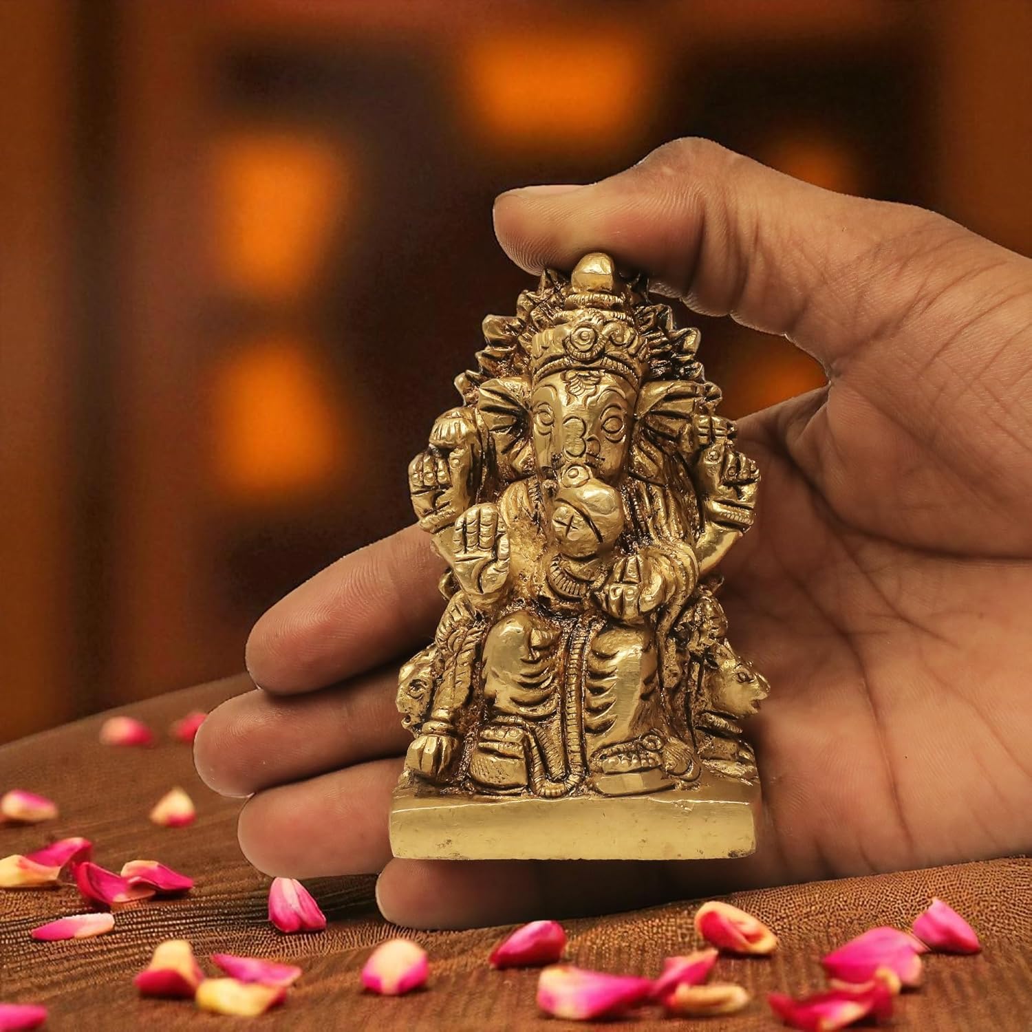 Antique_Brass_Ganesh_Murthi_Idol_For_Home_Pooja_Vinayagar_Statue_For_Home_Decor,_Office_Desk,_Showpiece,_House_Warming.