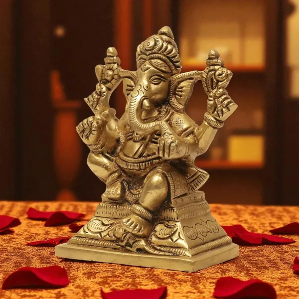 Antique_Brass_Ganesh_Idol_For_Home_Pooja,_Ganesh_Murti_For_Gift_Vinayaka_Idol_Vinayagar_Statue_For_Home_Decor,_Office_Desk,_Showpiece,_House_Warming
