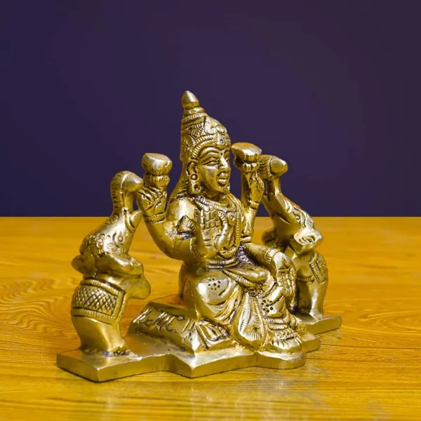 Antique_Brass_Gajalakshmi_Idol_For_Pooja