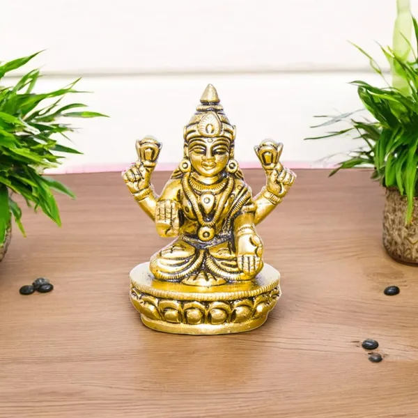 Antique_100%_Pure_Brass_Lakshmi_Devi_Idol_Statue_For_Pooja,_Laxmi_Idols_For_Temple_Pooja_Room_And_Diwali_Decoration_Gifts