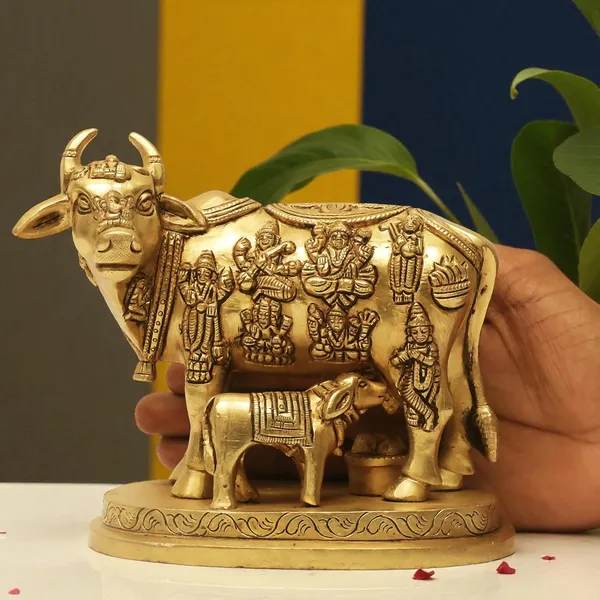Antique_Brass_Kamadhenu_Idol_Cow_And_Calf_For_Pooja