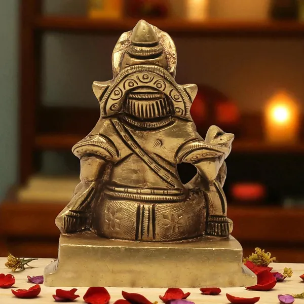 Brass_Kubera_Idol_for_Home,_Pooja,_Office_|_Lord_Kuberan_Statue_for,_Gift,_Good_Luck_&_Spiritual_,_Prosperity