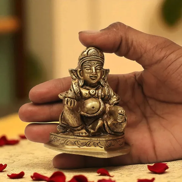 Brass_Kubera_Idol_for_Home,_Pooja,_Office_|_Lord_Kuberan_Statue_for,_Gift,_Good_Luck_&_Spiritual_,_Prosperity