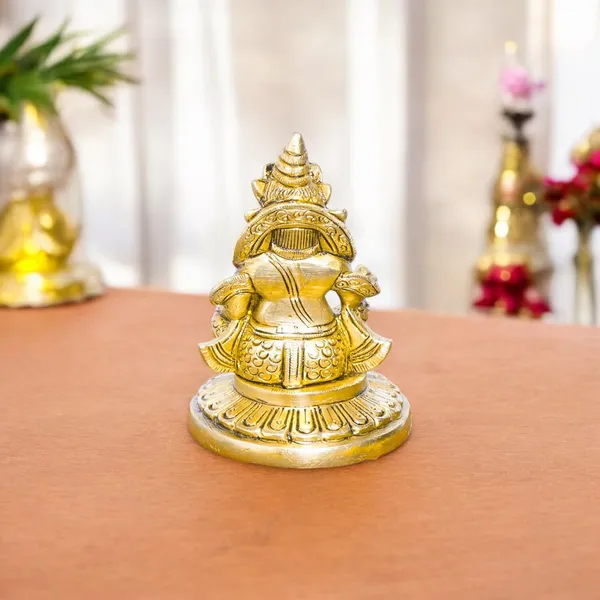 Brass_Kubera_Idol_for_Home,_Pooja,_Office_|_Lord_Kuberan_Statue_for,_Gift,_Good_Luck_&_Spiritual_,_Prosperity