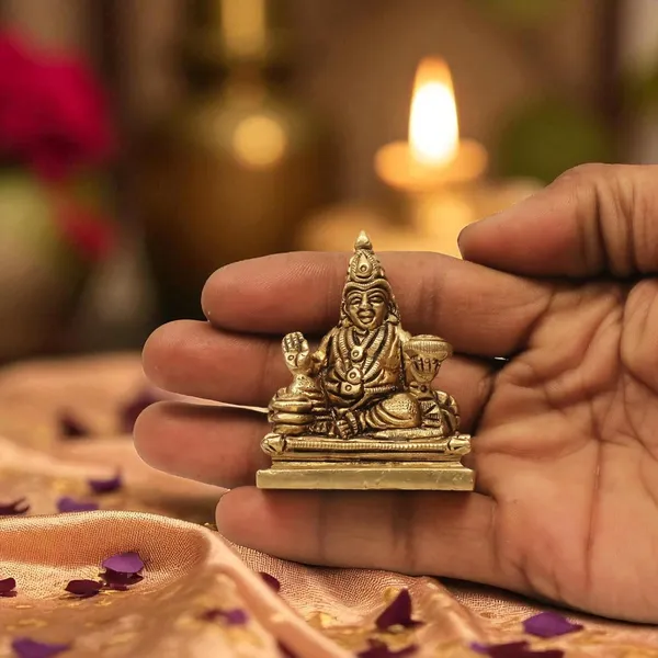 Brass_Kubera_Idol_for_Home,_Pooja,_Office_|_Lord_Kuberan_Statue_for,_Gift,_Good_Luck_&_Spiritual_,_Prosperity