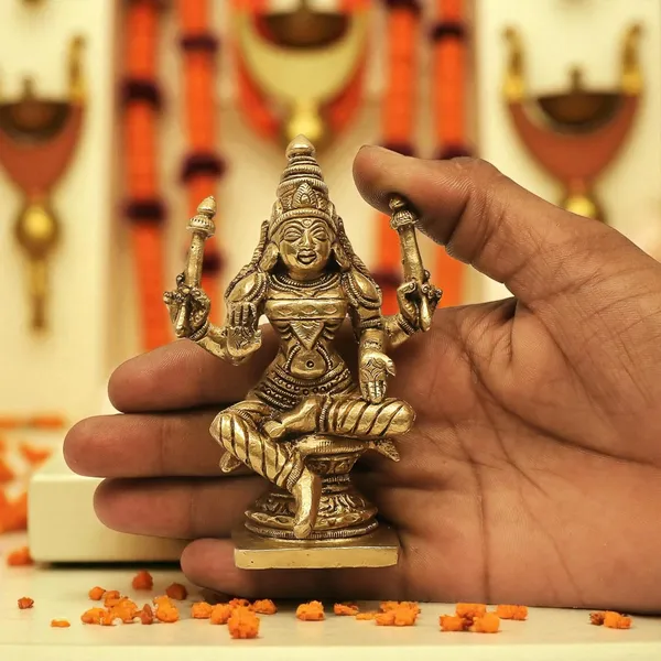 Antique_Lakshmi_Devi_Idol_Brass_For_Pooja