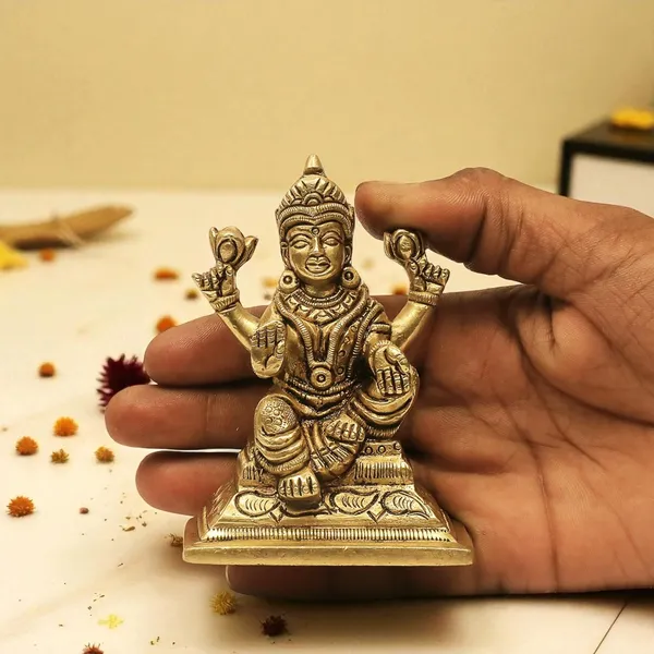 Antique_100%_Pure_Brass_Lakshmi_Devi_Idol_Statue_For_Pooja_Goddess,_Temple_Pooja_Room_And_Diwali_Decoration_Gifts
