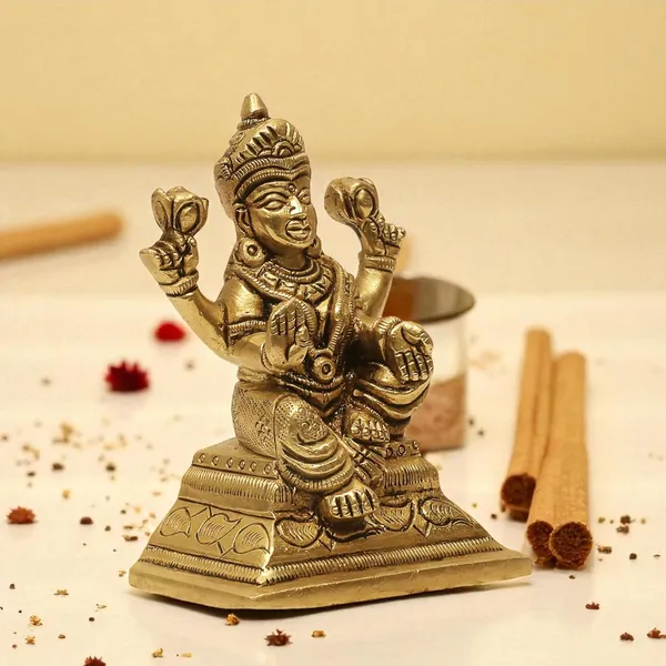 Antique_100%_Pure_Brass_Lakshmi_Devi_Idol_Statue_For_Pooja_Goddess,_Temple_Pooja_Room_And_Diwali_Decoration_Gifts
